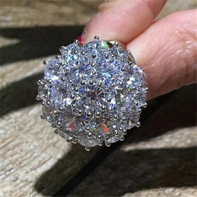 Sterling Zilveren Grote Ronde Vormige Ringen voor Dames met Schitterende Kristal Zirkonia Prachtige Vrouwelijke Accessoires 9 gray