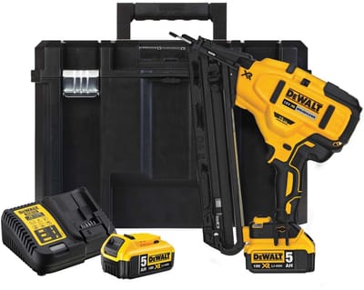 DeWalt DCN650P2 18V Li-Ion accu afwerktacker (2x 5.0Ah accu) in TSTAK