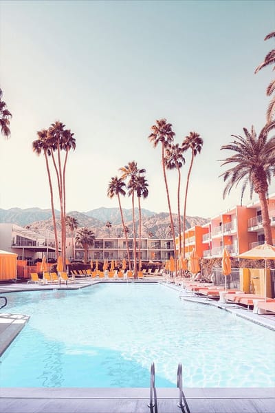 Poolside Retro - 135cm x 200cm - Fotokunst op PlexiglasⓇ incl. certificaat & garantie.