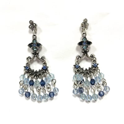 Oorhangers met blauwe kralen - 5.5 Centimeter - Zilverkleurig, blauw - Damesdingetjes