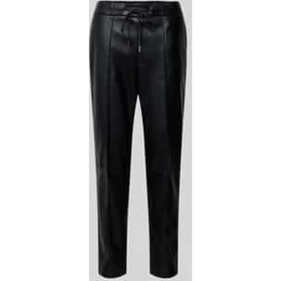 Straight leg broek in leerlook met vaste persplooien