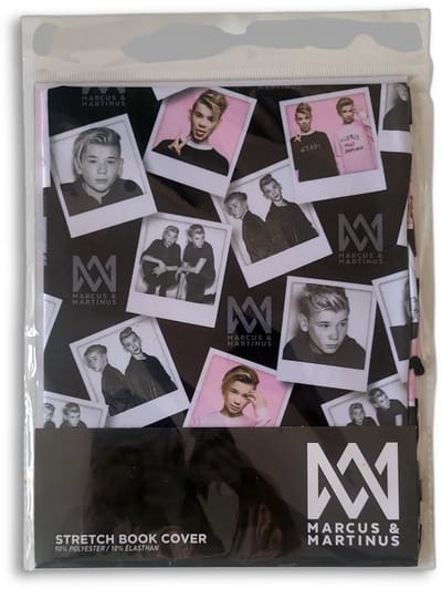 Marcus & Martinus Boekenkaft – A4 Rekbaar – Zwart/Wit/Roze met Polaroidprint – Stretch Kaft voor Boeken