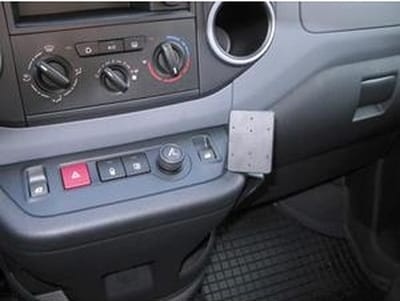 Brodit ProClip houder geschikt voor Citroën Berlingo (Family,Transport) - Peugeot Partner 2008-2018 Angled mount, Laag
