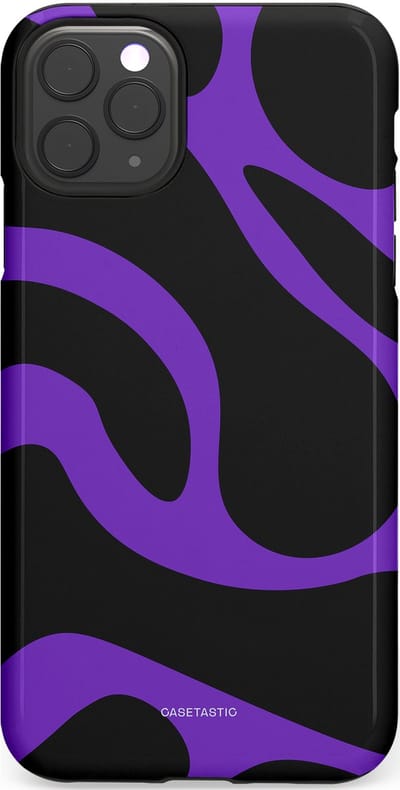 Casetastic Hoesje Geschikt voor Apple iPhone 11 Pro Max - Stijlvolle Beschermende Duo-layer Case - Golven van Paars en Zwart