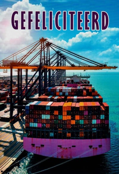 Van harte gefeliciteerd met je verjaardag! Een leuke kaart waar alle containers nog op de boot liggen die in de haven zijn aangekomen. Leuk om zo te geven of om bij een cadeau te voegen. Een dubbele wenskaart inclusief envelop en in folie verpakt.