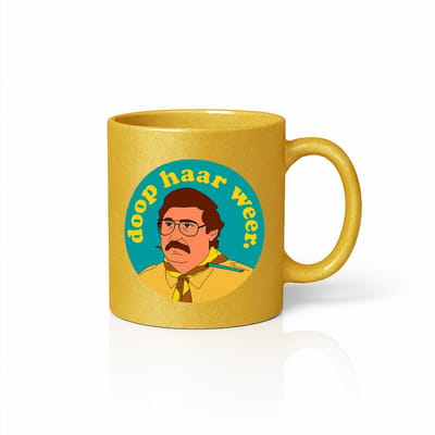 Doop Haar Weer Grappige Nederlandse Quote Gouden Mok – Hilarische Personage Illustratie Koffiemok 330 ml