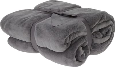 H&S Fleece dekentje - donkergrijs - 180 x 230 cm - polyester - deken - plaid - bankdeken - fleece