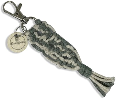 Sleutelhanger 'Cookie' Wit/groen - Katoenkoord - Handgemaakt in ons Macramé Atelier - Prijs per Stuk - Inclusief Verzendkosten