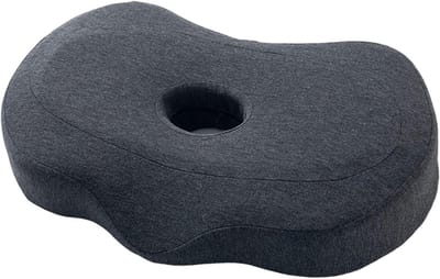 Kussen - Piercing Kussen - Nekbeschermer - Kussen Wasbaar - Comfortabel - Klein Kussen met Oorgat - voor - Zijslapers Cadeaus - Donkergrijs