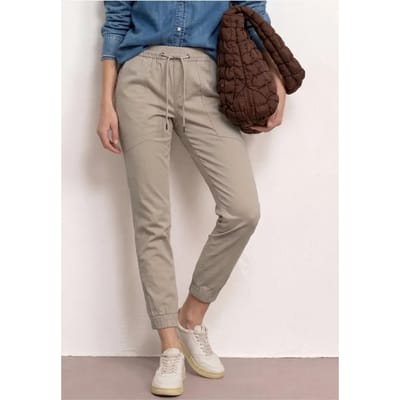 Slim legs broek in een lichtgewicht stof