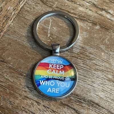 Goededoelen.Shop | RVS Sleutelhanger Love Wins | Pride | Rainbow | LGBTQ | Sleutelring | Comming Out | One Love