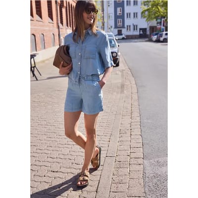 High Waist shorts in Loose Fit