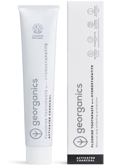 Georganics Toothpaste fluor charcoal tube 75 Milliliter