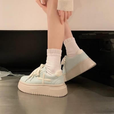 IJzige Blauwe Zachte Meisje Meisje Kleine Witte Schoenen Kinderen Lente en Herfst Nieuw Ins Trendy Dikke zool Veelzijdige Boardschoenen 40 meer blauwe kleur