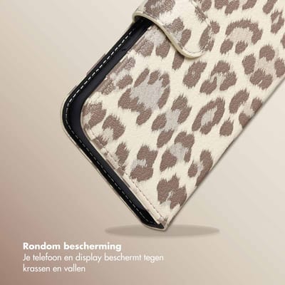 Selencia Hoesje - Geschikt voor Apple iPhone 15 - Sabi Bookcase met panterprint - Soft Ivory