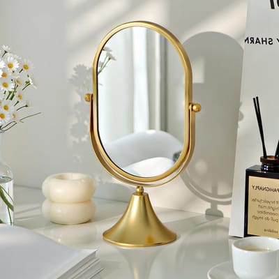 Elegante Ovale Vrijstaande Make-up Spiegel met Metaal Frame voor Badkamer en Slaapkamer, Perfect voor Vanity Gebruik