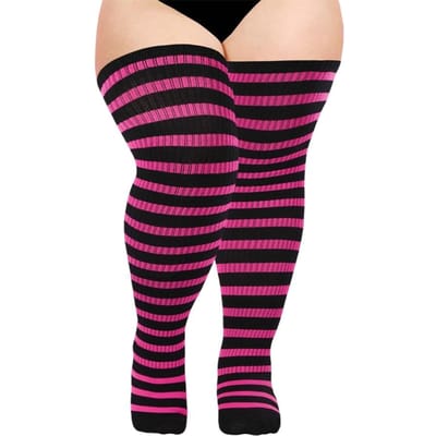 Chaussettes Hautes pour Femmes en Tricot de Coton Grande Taille Halloween Noël Rayées Rouge et Vert Épaisses Jambières Longues en Fil Acrylique No THIGH BELT black