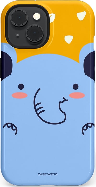 Casetastic hoesje geschikt voor Apple iPhone 15 - MagSafe - Dubbellaagse bescherming - Knuffel van olifant - Fashion Case - Lichtblauw Okergeel