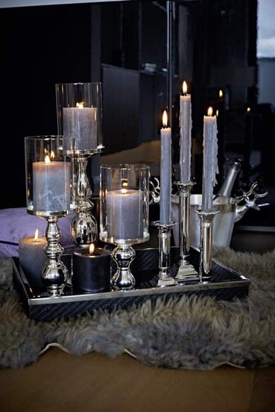 Zilverkleurige Kandelaar - Kaarsenhouder Decoratie - Sfeerverlichting Creëren - Klassiek Kardinaal Design - 15 cm Hoog - Zilver