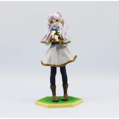 Frieren Beyond Journey's End Zittende Houding Figuur Anime Model Speelgoed Collectie Frieren Schatkist Monster Figuur gray