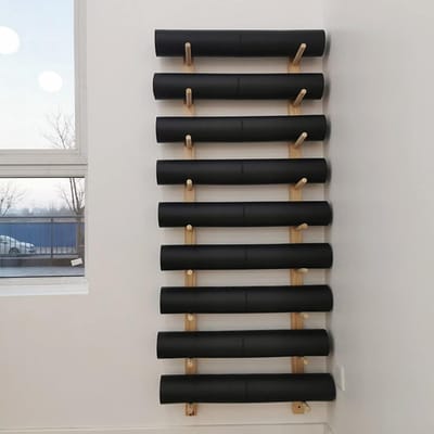 Yogamathouder - Fitnessrek - Sportartikelen Opbergen - Robuuste Houten Constructie - 9 Niveaus - Houtkleur