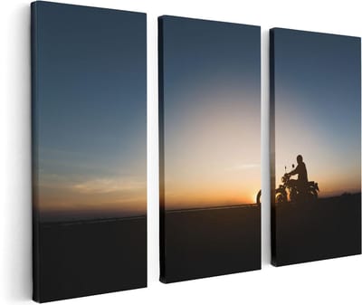 Artaza Canvas Schilderij Drieluik Silhouet Van Een Motor Bij Zonsondergang - 120x80 - Foto Op Canvas - Canvas Print