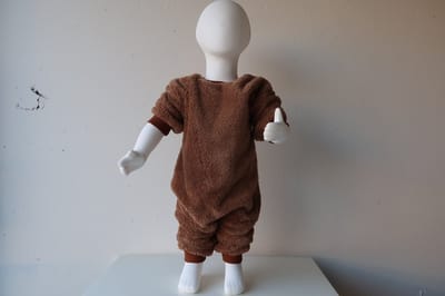 Teddy Baby Romper Bruin – Lange Mouw – Zachte Teddy Fleece – Unisex Baby Pakje – 6-9 Maanden