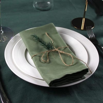 Famanu - Katoenen Servetten – 12 stuks 43x43 cm – Olijfgroen – Herbruikbare Servetten voor Thuis en Feest