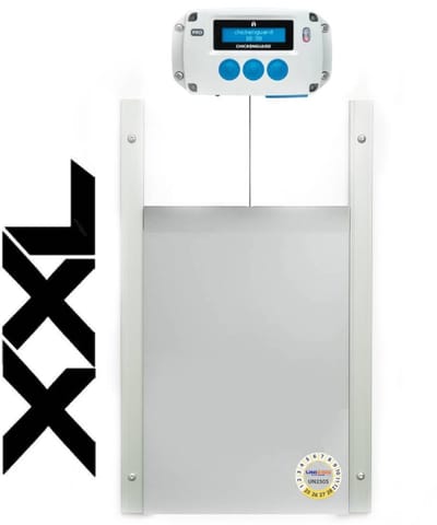 UniEgg® Chickenguard PRO XXL – Professioneel automatisch kippenluik met lichtsensor en timerfunctie (inclusief batterijen, optioneel Netstroom) - Premium Metaal – Speciaal voor grote dieren | Brahma kippen | Eenden | Katten | Honden
