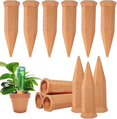Automatische Plant Watering Spikes - 12 Stuks Terracotta Zelfbewateringssysteem voor Binnen- en Buitenplanten