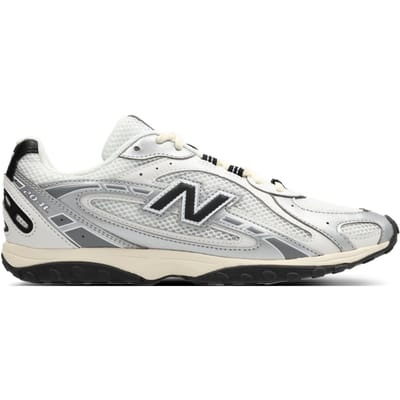 New Balance 204L Sneakers Dames - Bruin - Maat 40 - Mesh/Synthetisch