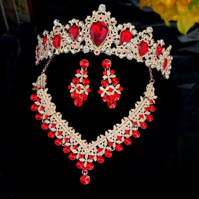 Nieuwe Bruid Hoofddeksel Ketting Driedelige Set Kroon Bruiloftsaccessoires Modieuze en Elegante Bruidsset red