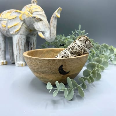 Ancient Wisdom - Decoratieve schaal - Houten kom met drie manen 14x7cm - ritueel - smudging - spiritueel - offer - kruiden - ceremonieel