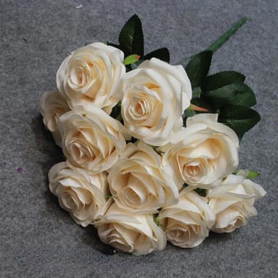 Zijden Rozen Boeket - Nep Bloemen - Huisdecoratie - Handgemaakt Ontwerp - 46 cm Lengte - Champagne