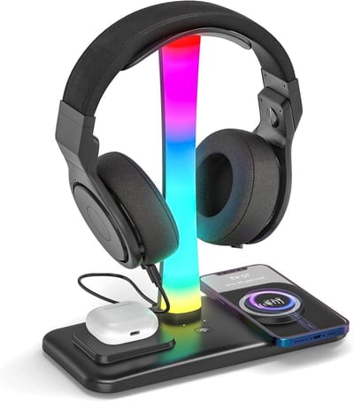 Hoofdtelefoonstandaard met Draadloze Oplader, RGB Hoofdtelefoonhouder met USB en Type C Poorten, Geschikt voor iPhone en AirPods