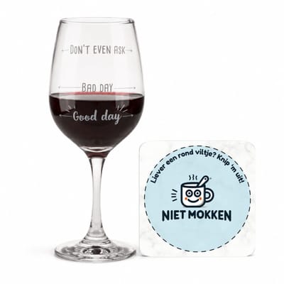 NietMokken.nl - Grappig Wijnglas 420 ml – Bad Day Good Day – Inclusief Gratis NietMokken® Viltje – Wijnglas Cadeau