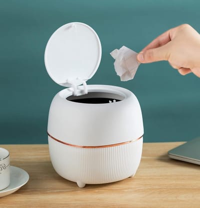 Creatieve Mini Desktop Prullenbak met Deksel - Kleine Afvalbak voor Thuis en Kantoor, Inclusief 50 Afvalzakken