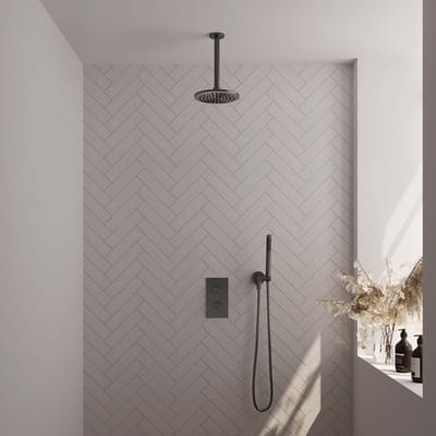 Brauer Gunmetal Carving thermostatische inbouw regendouche 3-weg omstelling SET 29 met 20 cm douchekop en plafondarm en staaf handdouche en doucheslang en wandaansluitbocht gunmetal geborsteld PVD
