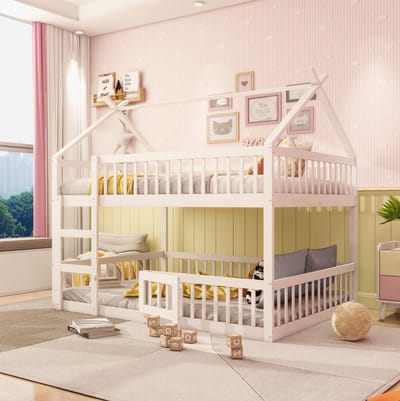 MEUNIQ Kinder hoog laag bed 140x200 cm met trap, veiligheidshekken en deur, stapelbed met lattenbodem voor kinderkamer, wit
