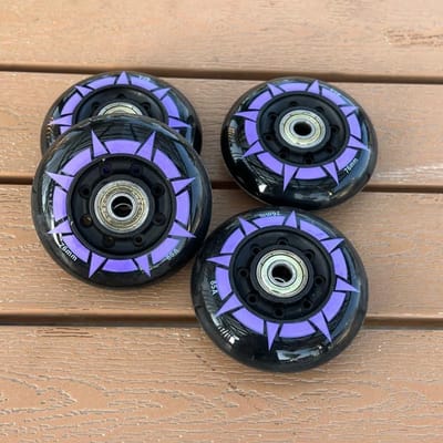 Inline Wielen - Schoenonderdelen - Straat Borstelen - Hoge Elasticiteit - 72mm 8-Pack - Paars
