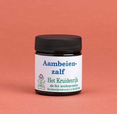 Helmkruidzalf - bij aambeien en spadaders 30 ml(was aambeien zalf)