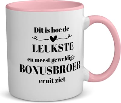 Akyol - dit is hoe de leukste en meest geweldige bonusbroer eruit ziet koffiemok - theemok - roze - Broer - meest leukste bonusbroer - verjaardag - cadeautje voor broer - broer artikelen - kado - geschenk - 350 ML inhoud