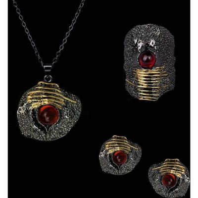 Unieke Onregelmatige Ingezette Robijn Zwart Goud Tweekleurige Ring Ketting Oorbellen Zwart en Goud Tweekleurige Driedelige Set Dames Sieraden 8 black