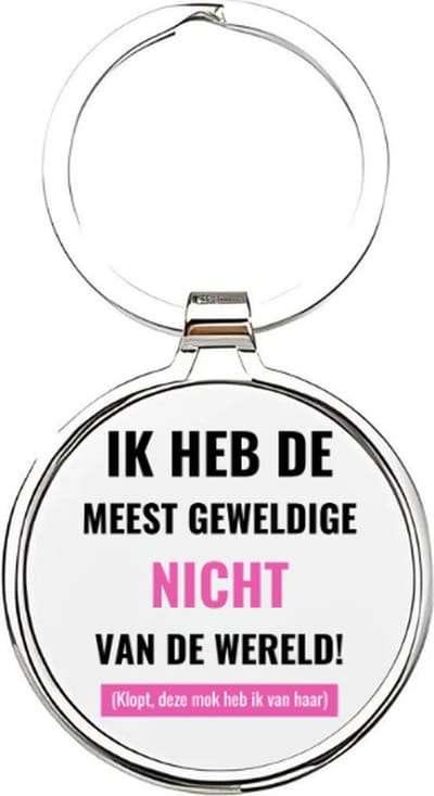 Akyol - ik heb de meest geweldige nicht van de wereld Sleutelhanger - Nicht - de leukste nicht - nicht sleutelhanger - sleutelhanger - sleutelhanger voor nichten - familie sleutelhanger - verjaardagscadeautje - cadeau - 4 x 7,5 CM