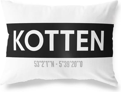 Tuinkussen KOTTEN - GELDERLAND met coördinaten - Buitenkussen - Bootkussen - Weerbestendig - Jouw Plaats - Studio216 - Modern - Zwart-Wit - 50x30cm