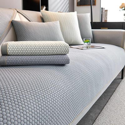 Ijszijde Sofa Hoes Zomer Universeel Antislip Sofa Mat Koel Aanvoelend Kussen Sofa Mat Woonkamer Licht Luxe Bank Overtrekken 70x70cm 1pcs
