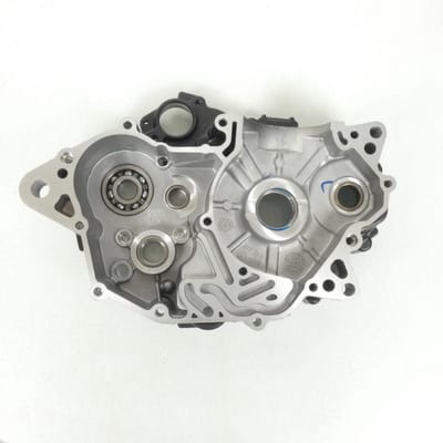 Paire Carter moteur pour moto Aprilia 125 SX 4T EURO4 1A0058840B 873086 Neuf