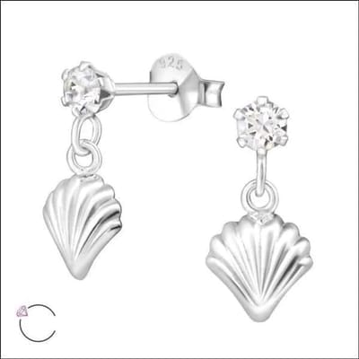 Aramat Jewels | Oorbellen | Zilveren Kristal Oorbellen met Schelp Hanger | | | | | | | Verkleurd niet