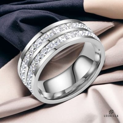 Leerella Verbluffende Luxe Ring met Dubbele Zirkonia Rij Zilverkleurig 7/17,25mm van Hoogwaardig RVS