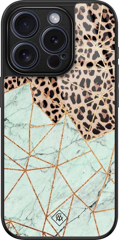 Casimoda® hoesje - Geschikt voor iPhone 15 Pro - Luipaard Marmer Mint - Luxe Hard Case Zwart - Backcover telefoonhoesje - Mint